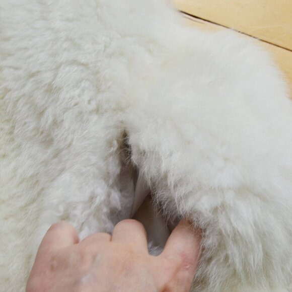 PLUSH Ueilam Vintage Alpaca Fur Vest Size L - Picture 10 of 16